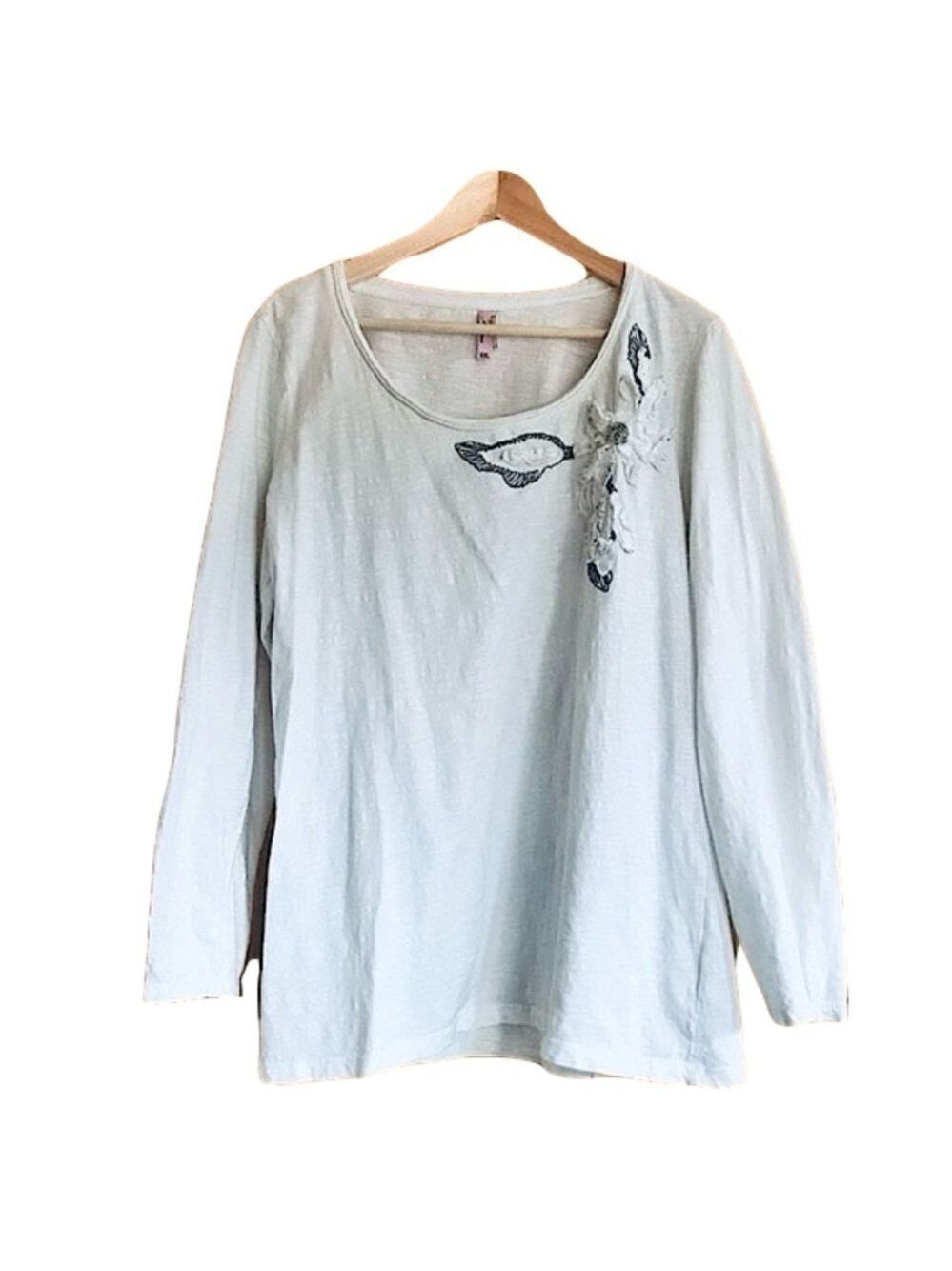 Kiara Floral appliqué embroidered scoop neck top size XXL